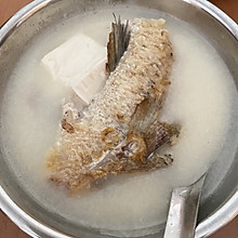 鲈鱼豆腐汤