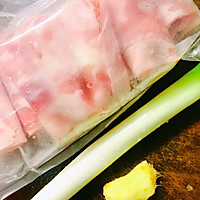 葱爆牛肉卷的做法图解1
