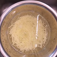 炝拌凉拌土豆丝的做法图解4