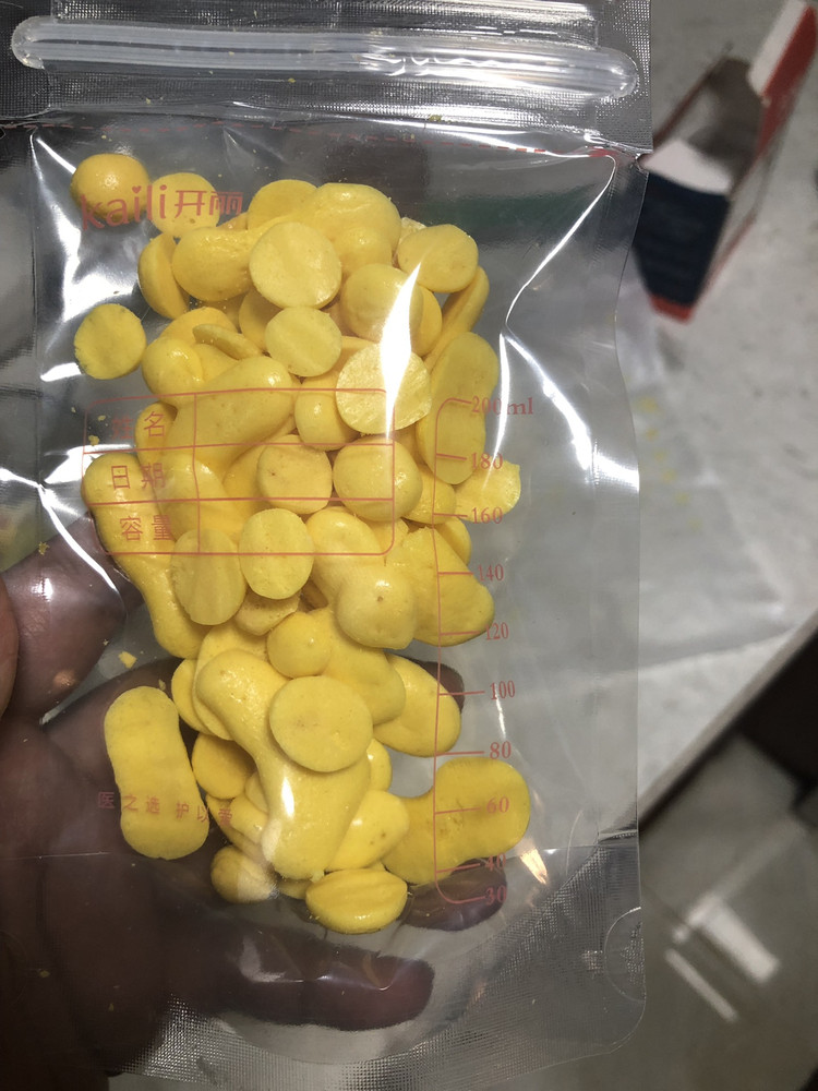 蛋黄溶豆的做法