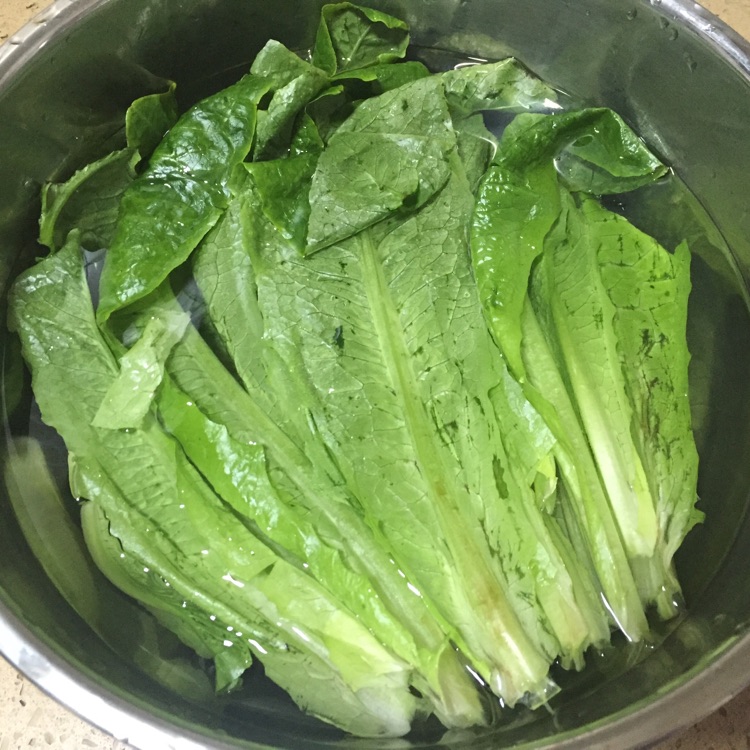 家常水煮牛肉的做法图解1