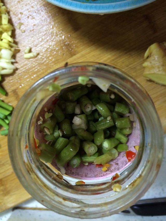 蒜苗酸辣鸡杂的做法图解3