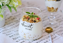 酸奶花式吃法：花式吃法一 《酸奶麦片早餐》的做法