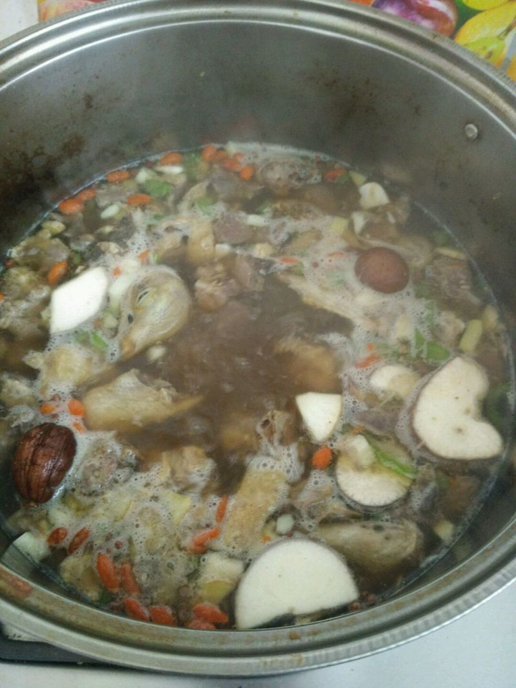斑鸠蘑菇汤，简单的做法
