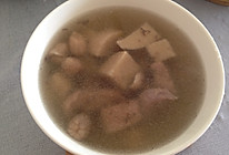 美味鲜汤－猪腱子肉杏鲍菇花生汤的做法
