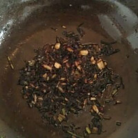 韭菜鸡蛋粉丝包的做法图解3