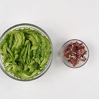 清汤苦瓜的做法图解2