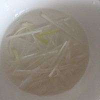 凉拌苦瓜的做法图解2
