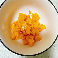 异想天开自制芒果熔浆蛋糕的做法图解11