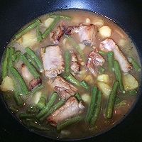 土豆排骨炖豆角的做法图解6