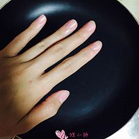 溏心荷包蛋的做法图解1