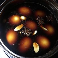 卤蛋的做法图解3