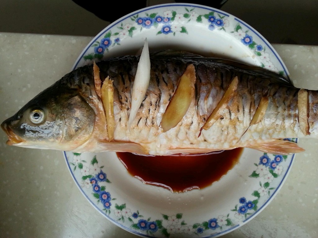 红烧鲤鱼怎么做_红烧鲤鱼的做法_豆果美食