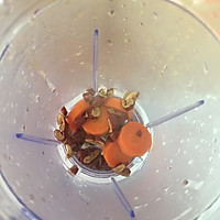 宝宝辅食-胡萝卜红枣鸡蛋饼的做法图解1