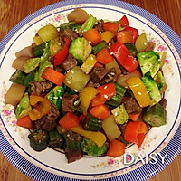 美式蔬菜炒蚝油牛肉丁的做法图解7