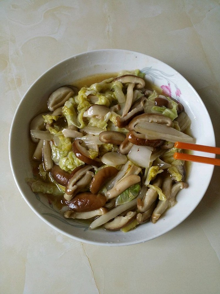 美味香菇炒白菜的做法