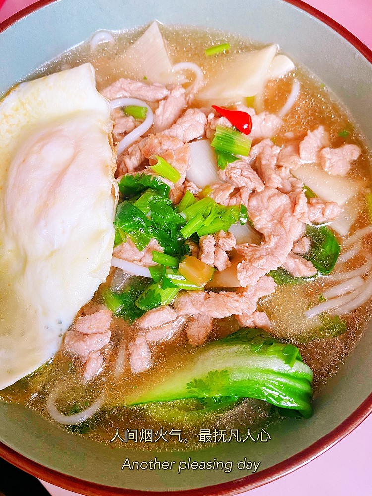 榨菜肉丝米线的做法