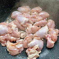 西班牙青橄榄番茄烩鸡的做法图解5