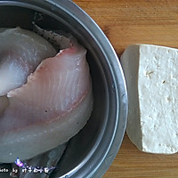 鱼肉鹌鹑蛋酿豆腐#十二道锋味复刻#的做法图解1