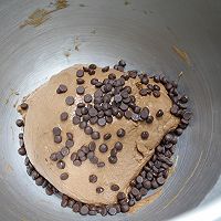 #2022烘焙料理大赛烘焙组复赛#摩卡奥利奥咸奶油软欧包的做法图解4