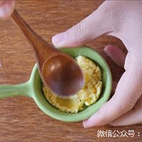 蛋黄翡翠面片汤-宝宝辅食的做法图解4