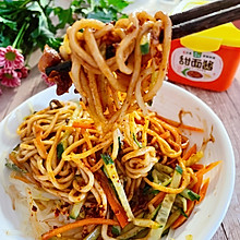六月香灵魂炸酱面