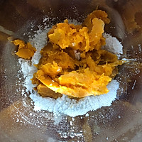 爆浆芝士红薯丸子的做法图解2