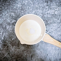 巧克力梦龙脆皮蛋糕卷#奇妙烘焙屋#的做法图解2