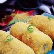 蛋酥香蕉卷