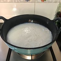 珐琅锅版的广式腊味煲仔饭的做法图解6