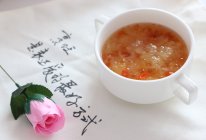 桃胶银耳羹的做法