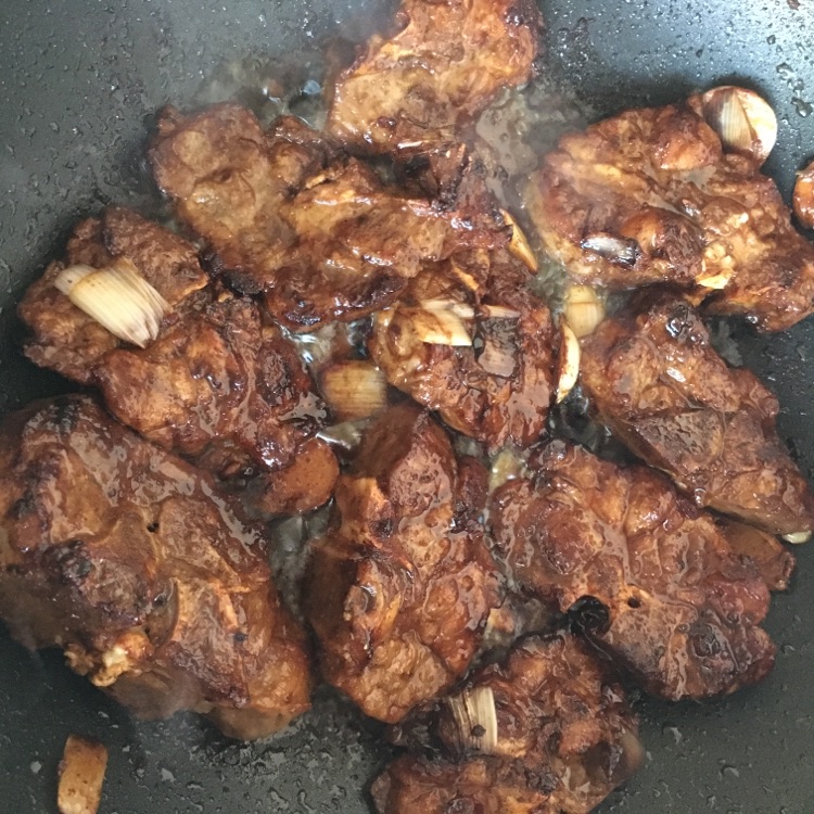 一锅出--大骨炖干豆角的做法图解4