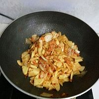 辣白菜炒土豆片的做法图解7