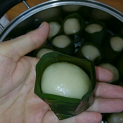 具有海南特色的糍粑（海南话称bua☞念第三声）