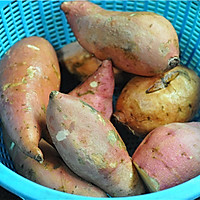 芝麻红薯粑粑的做法图解1