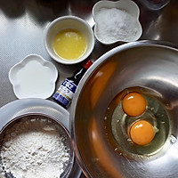 香缇奶油蛋糕卷的做法图解1