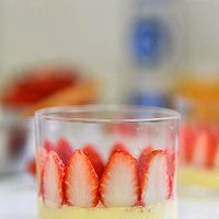 #太古烘焙糖 甜蜜轻生活#酷夏必学的低卡草莓思慕雪的做法图解5