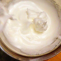 伪芒果提拉米苏戚风蛋糕（6寸）的做法图解1