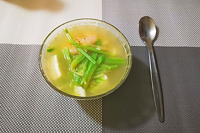 萝卜豆腐虾仁汤