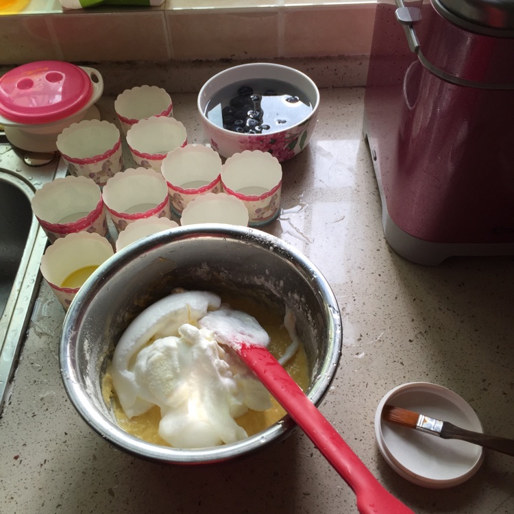 蒸蛋糕 蓝莓味的做法图解4