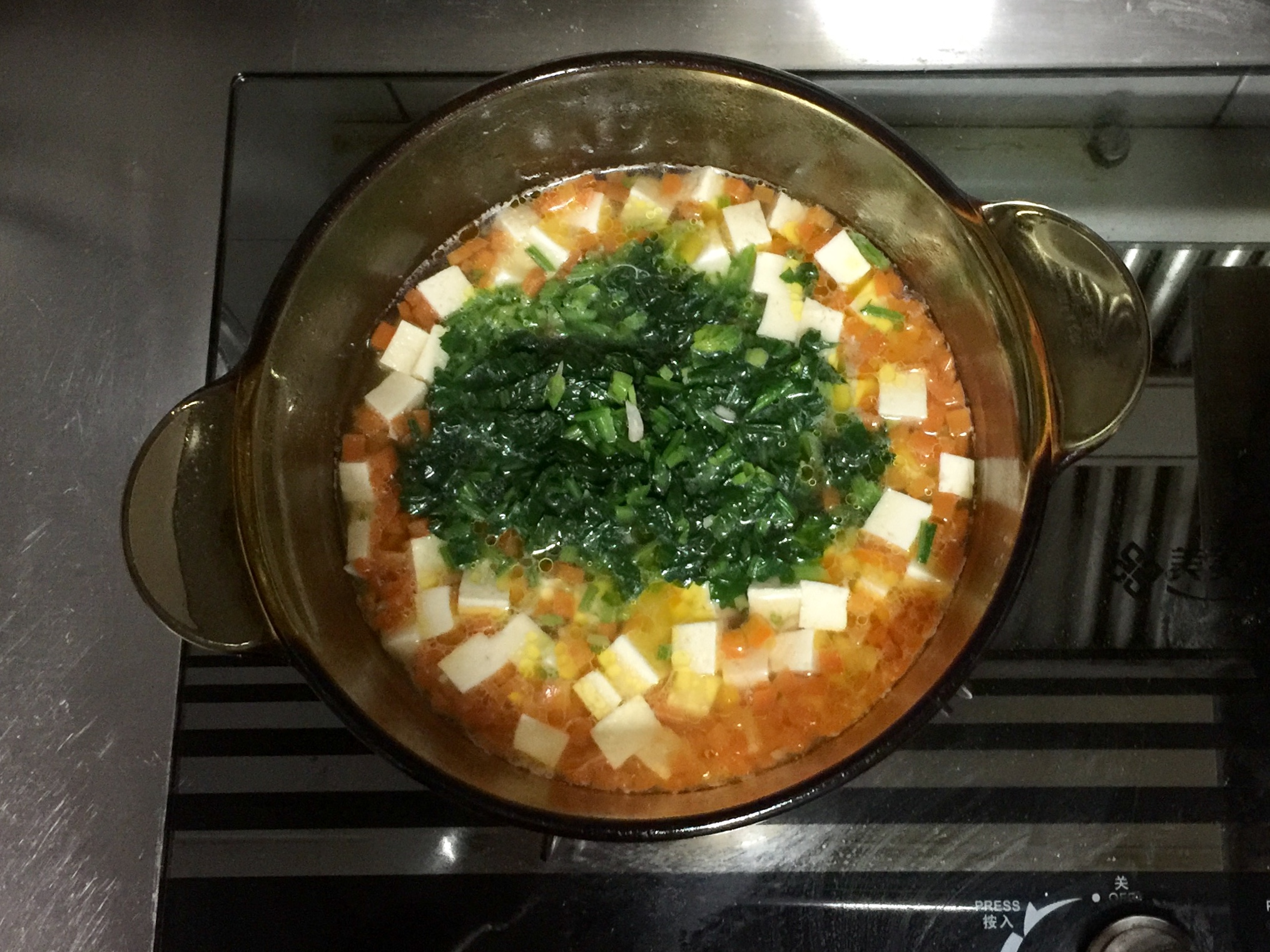 菠菜豆腐丸子汤怎么做_菠菜豆腐丸子汤的做法_豆果美食