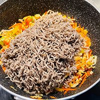 消库存❤️鲜蔬辣炒方便面的做法图解8