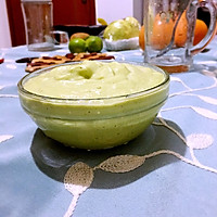 牛油果香蕉奶昔的做法图解2