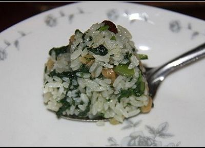 茼蒿菜脯炒饭