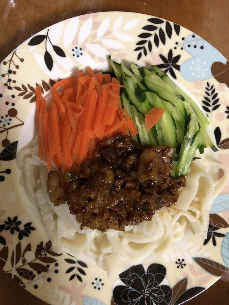 炸酱面的做法