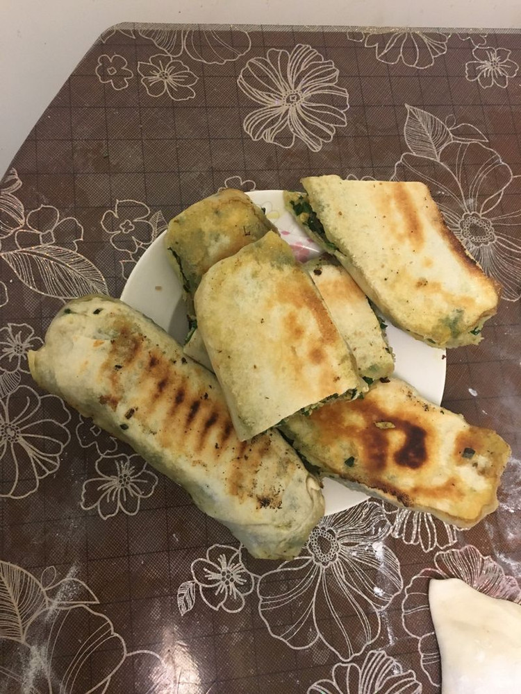 韭菜盒子的做法