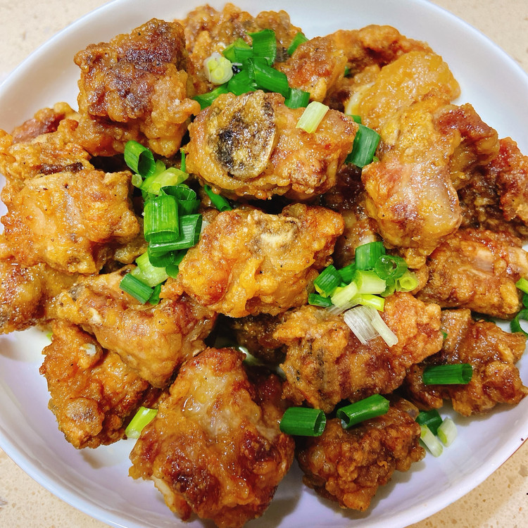 美味酥排骨的做法