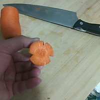 菜花炒胡萝卜的做法图解1