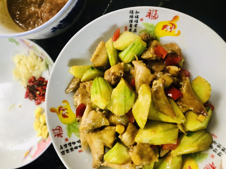 青之鸡尖的做法