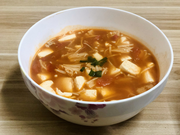 茄汁金针菇炖豆腐的做法
